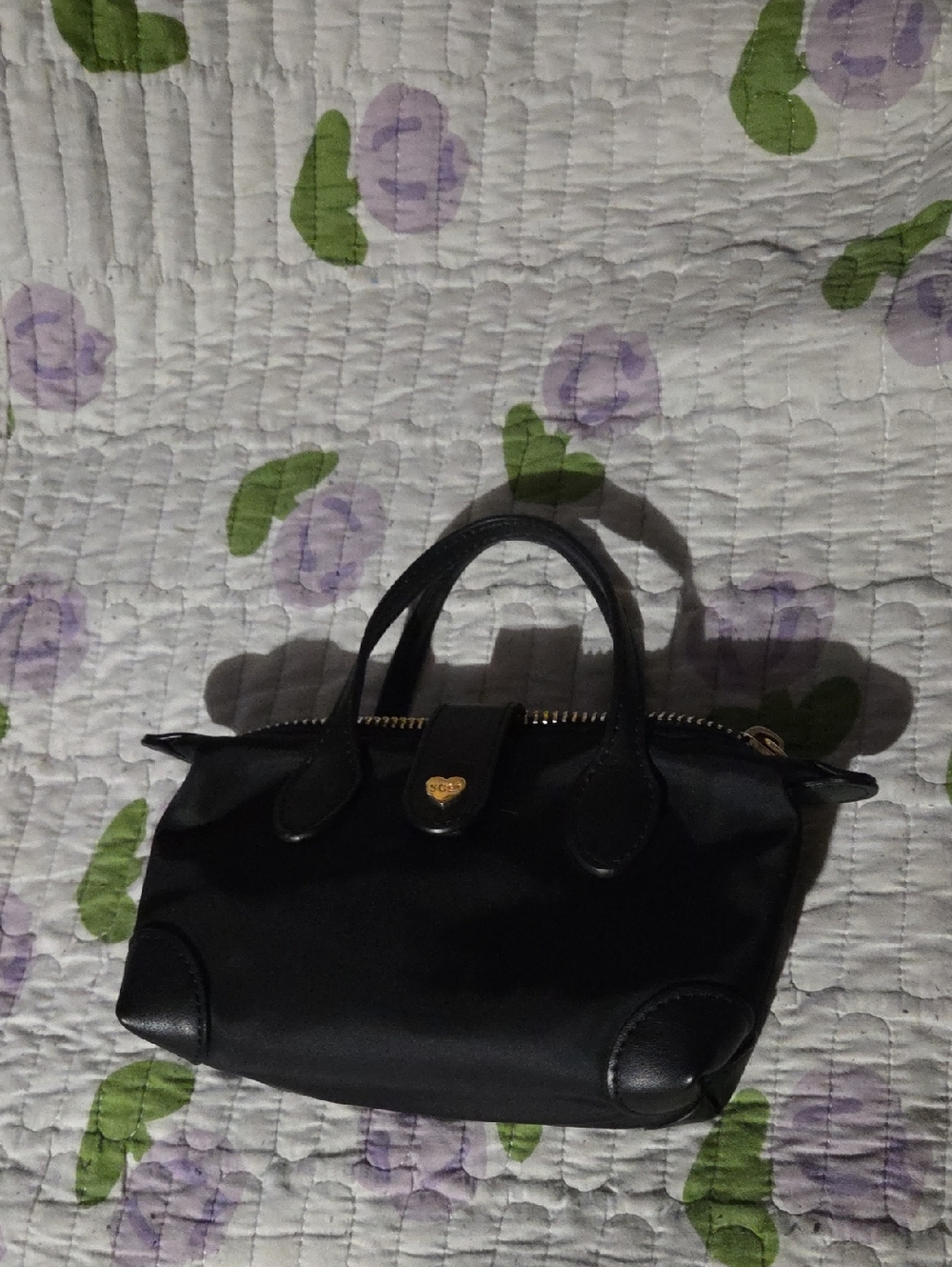 Stoney Clover Pouchette 01.